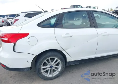 2018 Ford Focus Se z USA, uszkodzony, nr VIN 1FADP3F26JL250257